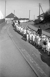 1953_letzte erstkommunion in der notkirche_n_15